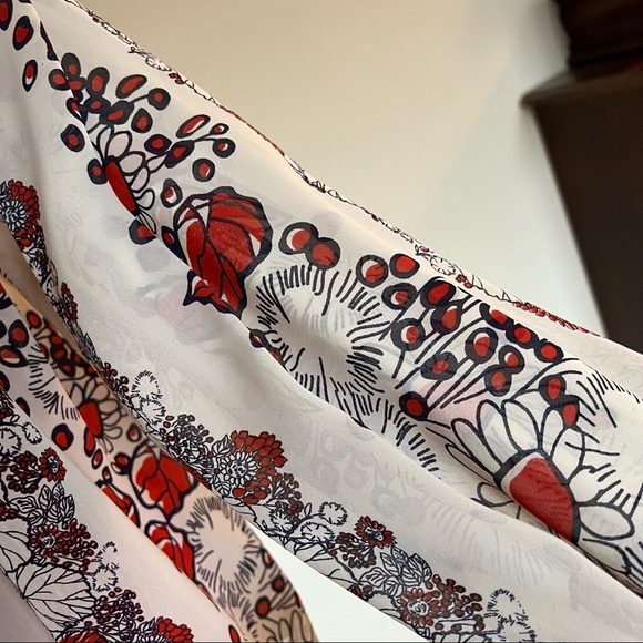 Fun & Flirt square neck top - Picture 14 of 15